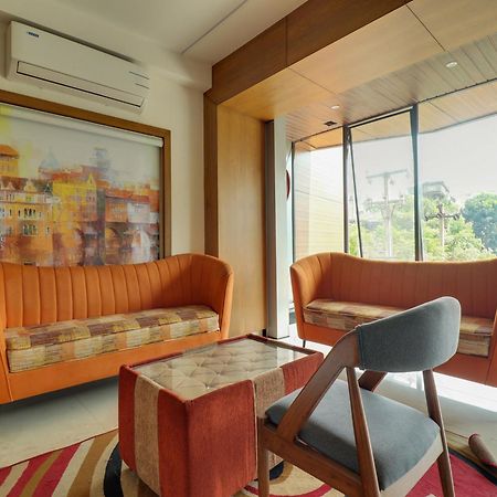 Super Townhouse Rcc Lamps Hotel Visakhapatnam Exterior photo